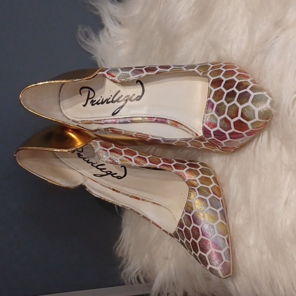 Privileged heels - Picture 14 of 14